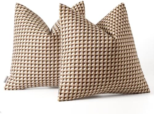 MIULEE 2 Pack Waterproof Outdoor Pillow Covers