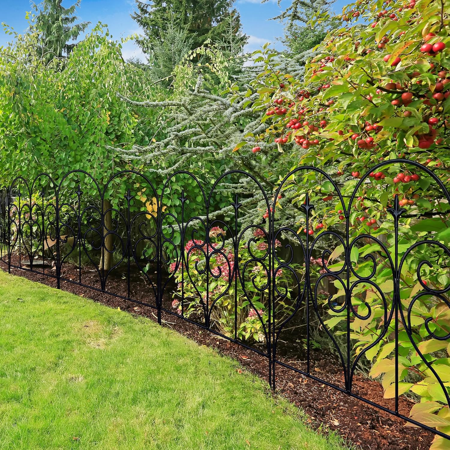 Thealyn Decorative Garden Fence 32 in x 10 ft Outdoor Rustproof Metal Barrier